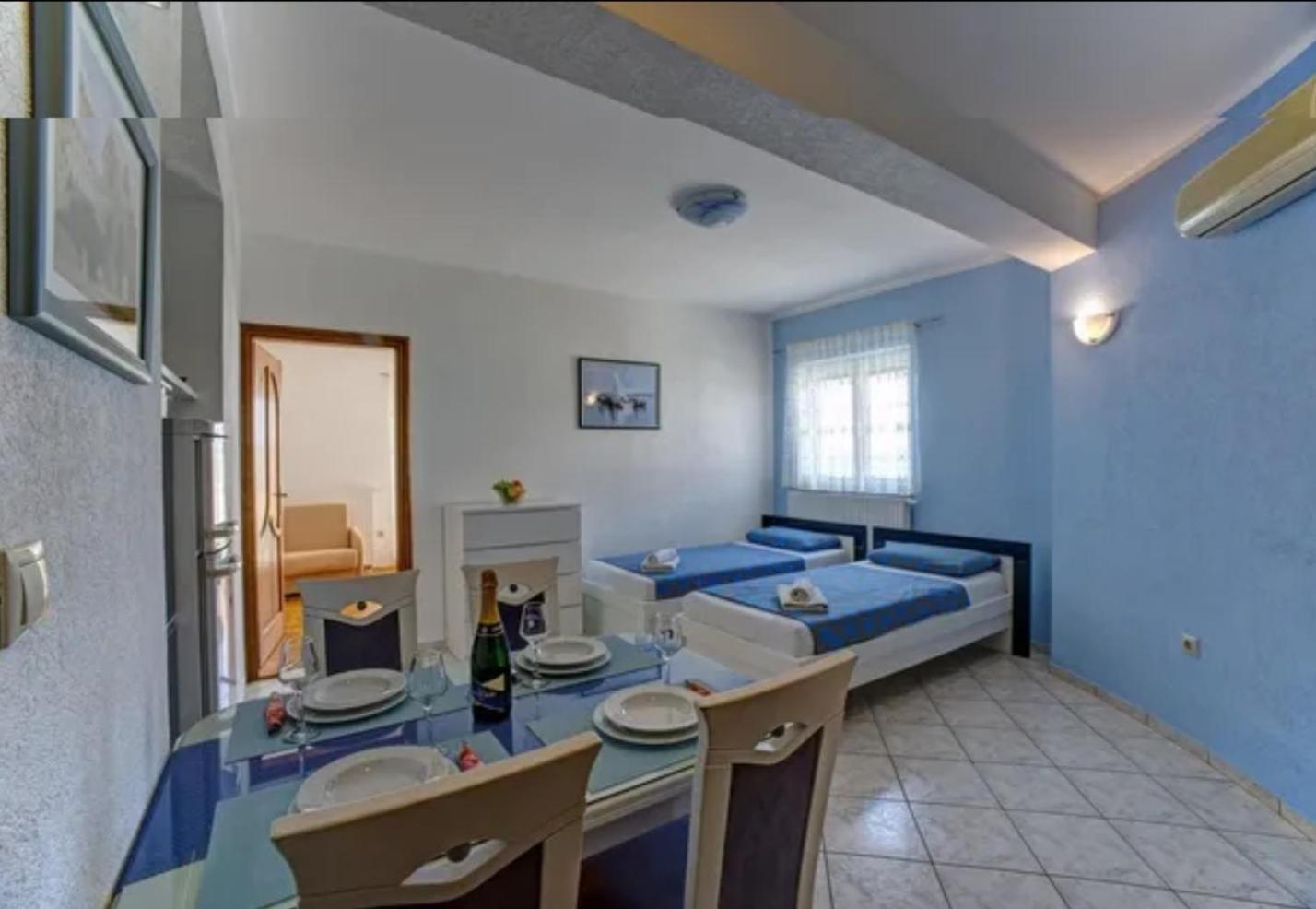 Apartments Plavi Biser Šibenik Szoba fotó